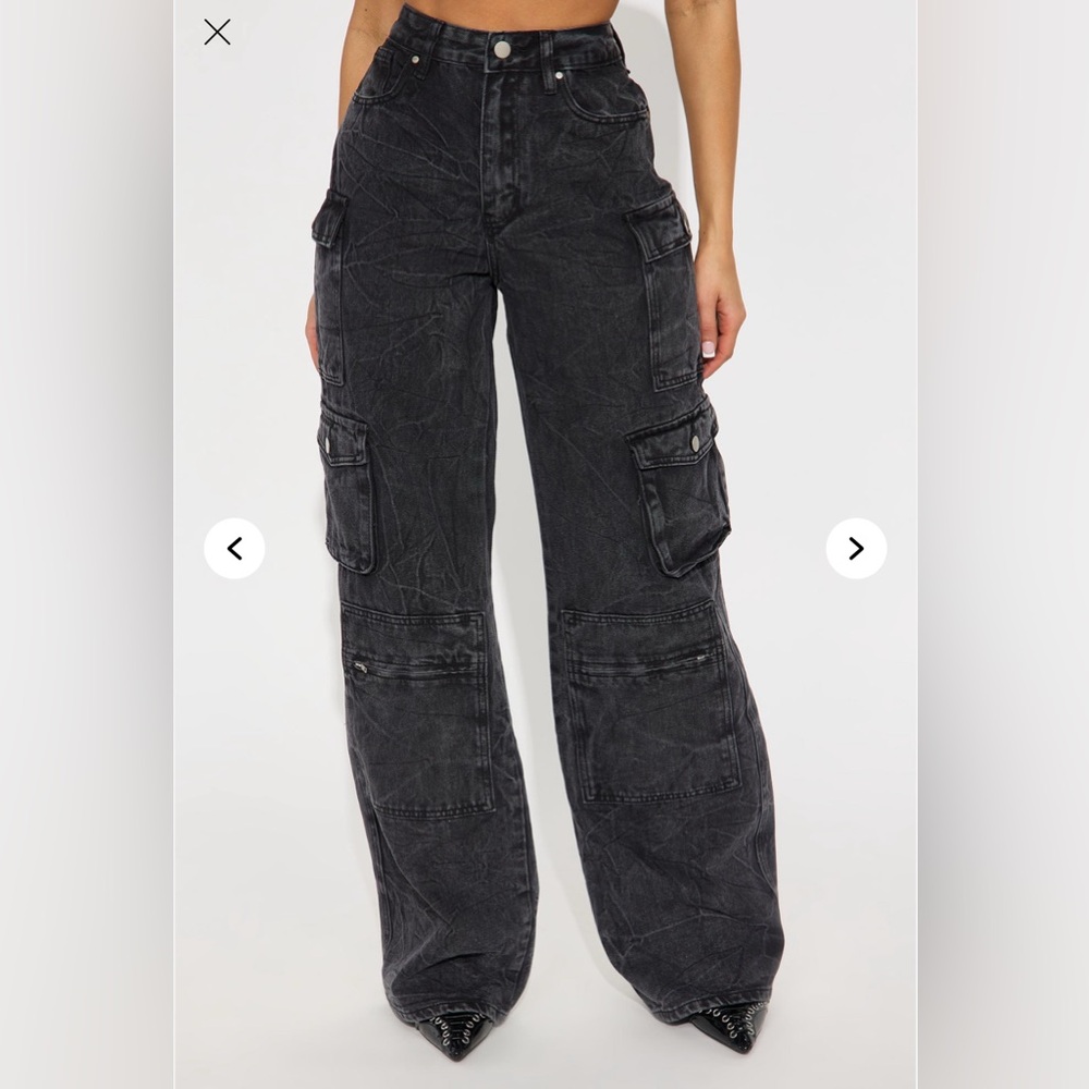 Women's Black Cargo Jeans